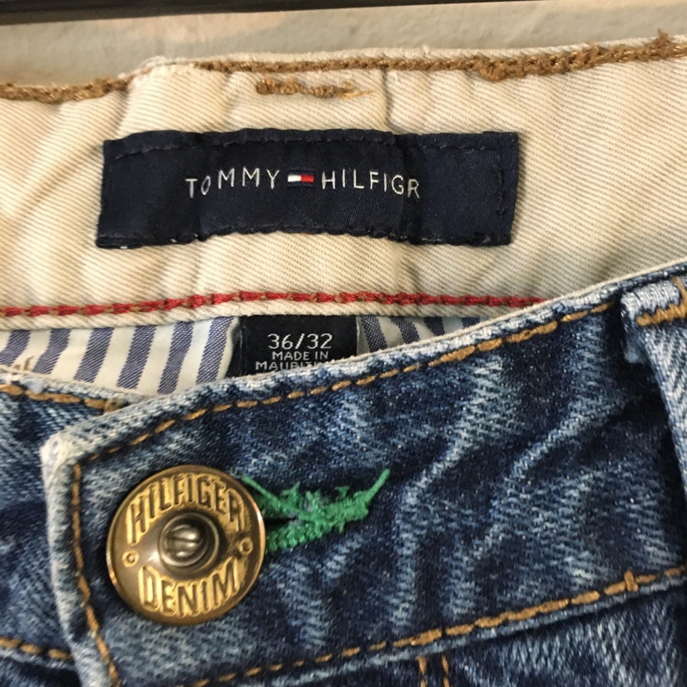Vintage Tommy Hilfiger Straight Leg Jeans 36W X 32L Blue 100% Cotton Casual 90’s - Picture 2 of 12